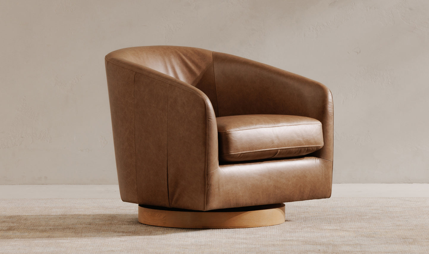 Oscy Swivel Chair